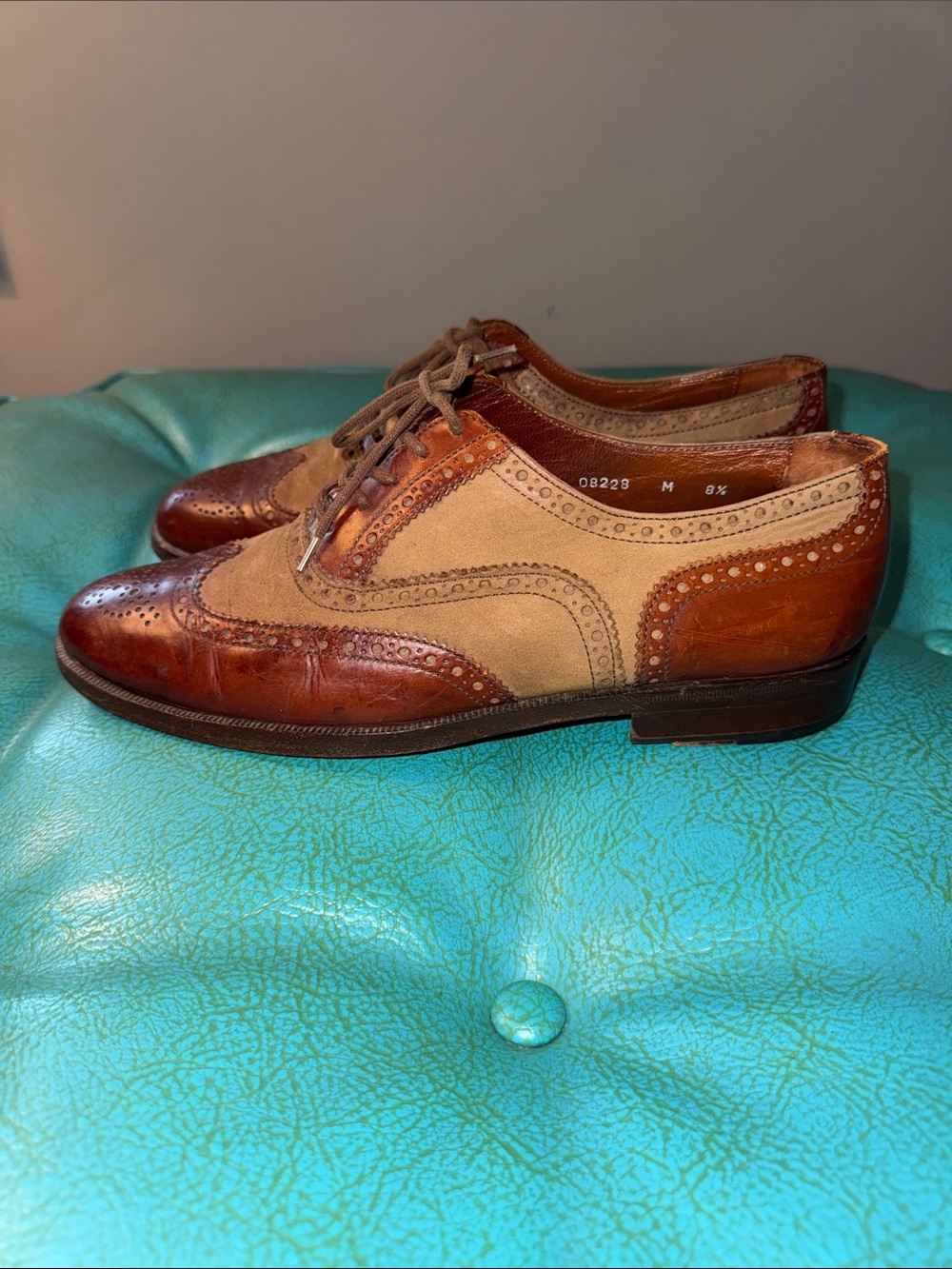 Vintage 70s Bruno Magli Men’s 8.5 Two Tone Leather Suede Wingtip Brogues Italy